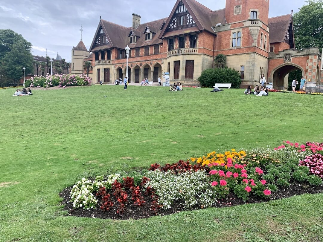 Sweeteners: health, obesity, safety and sustainability Location